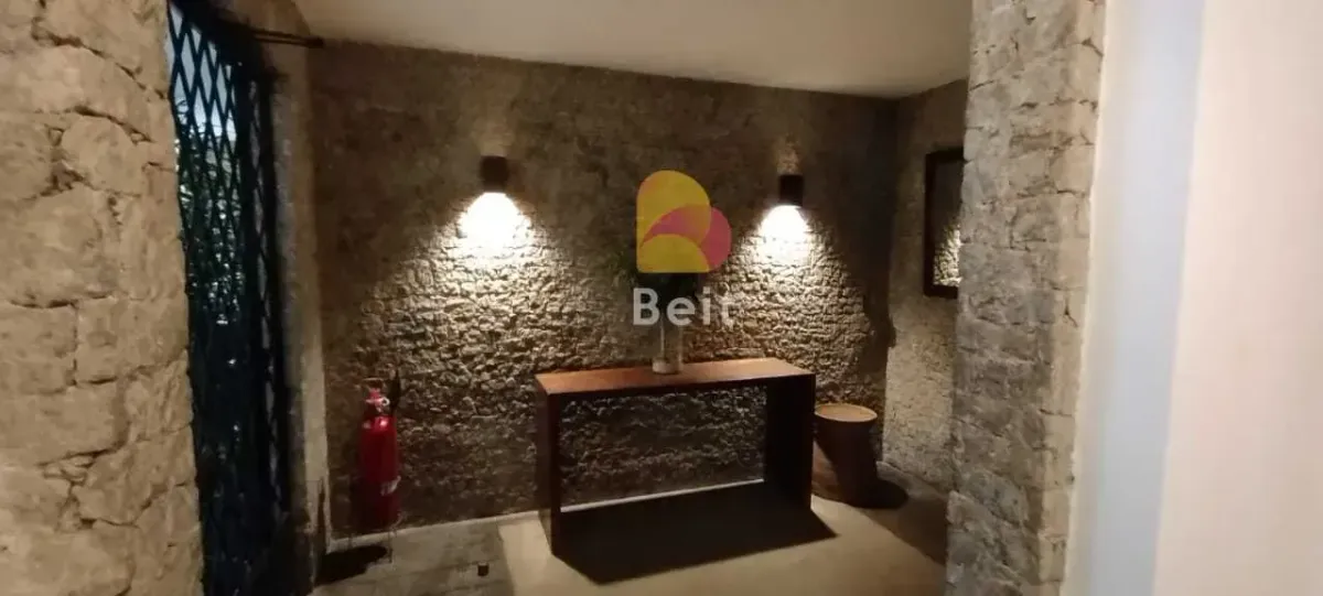Apartamento de 60 m² em Laranjeiras anunciado pela Beit